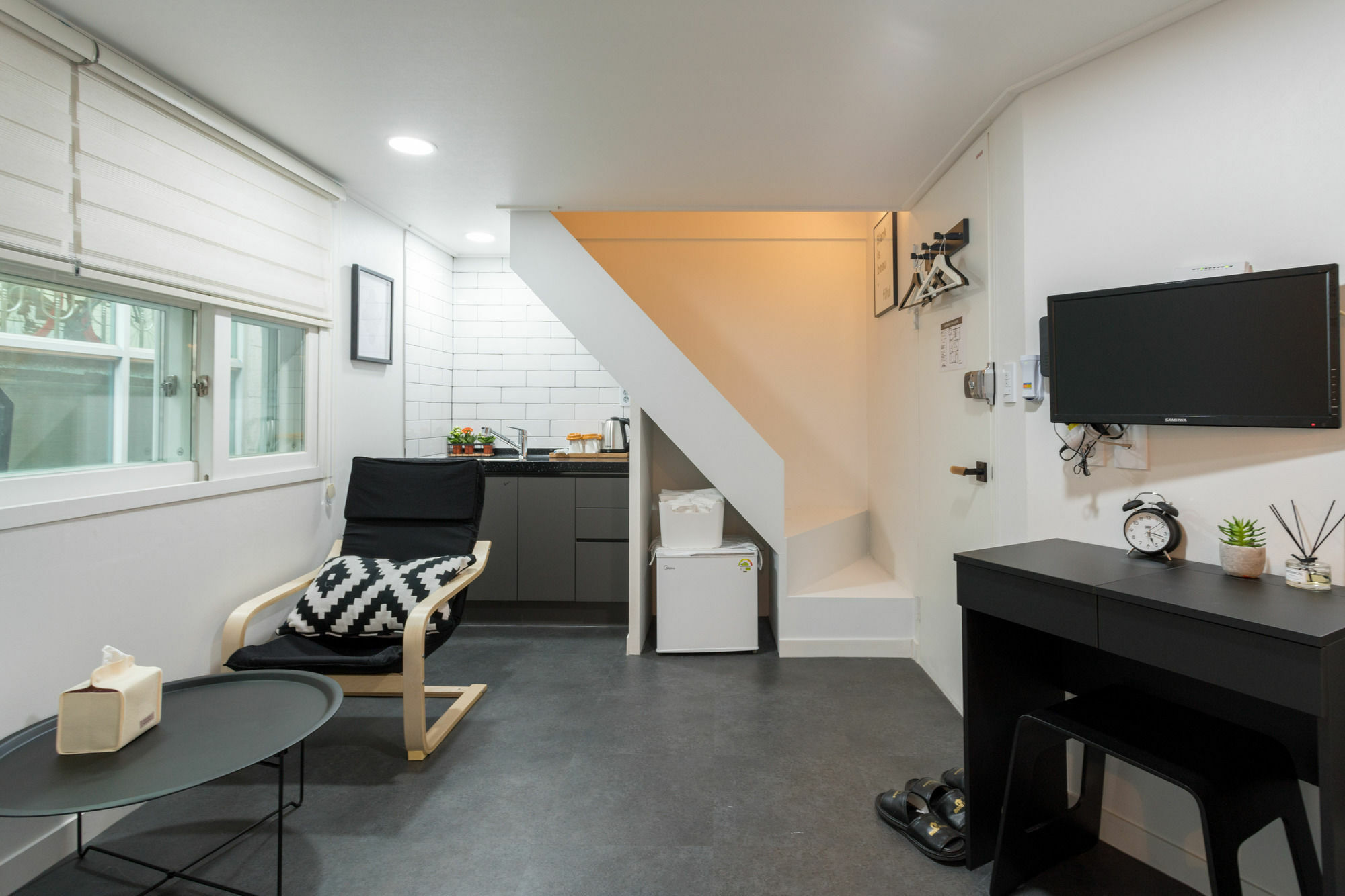 Mono House Hongdae 2 Hotel Seoul Bagian luar foto