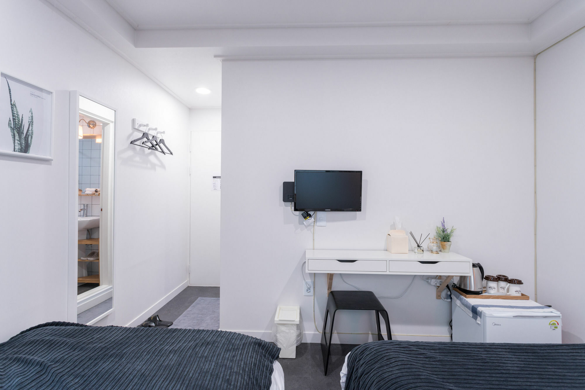 Mono House Hongdae 2 Hotel Seoul Bagian luar foto